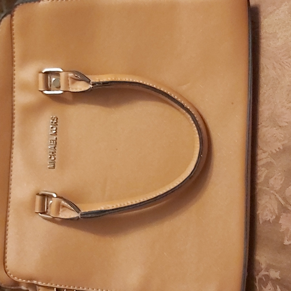 Michael Kors purse